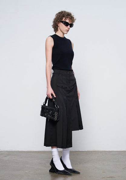 ANNAKIKI model black asymmetrical pleated skirt for women-CHIKAKO