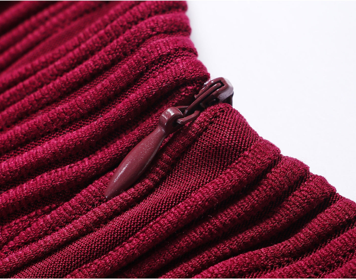 WANGXO | Textured 4D Stretch Knit Water Wave Weave Boat Neck Slim Fit Sleeveless Dress with Sculpted Flow -RÉMI