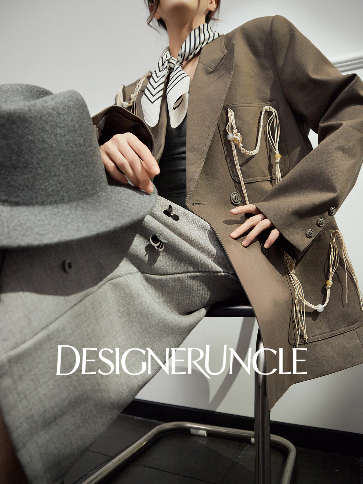 DGU "Sugu" khaki short jacket new commuter versatile small fragrant blazer - Felix.
