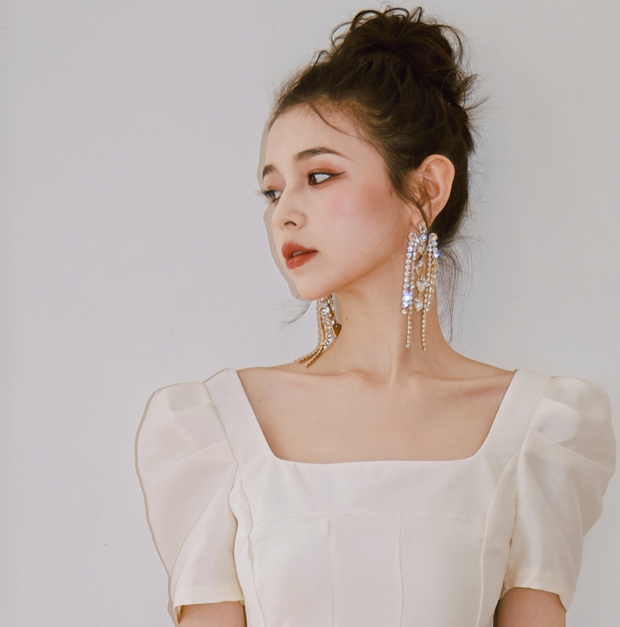 DOLLY Elegant Diamond Tassel Gold Earrings-JUANA