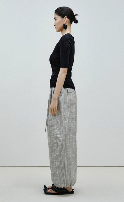 ZHUCHONGYUN black simple mid-sleeve slim knit top-IKARI.