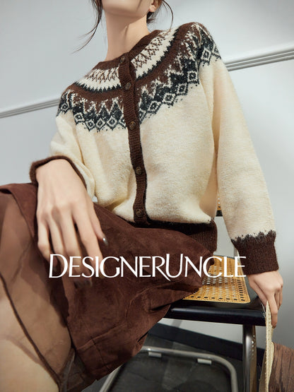 DGU| Off-white sweater fashion design soft and comfortable top - Georgia.