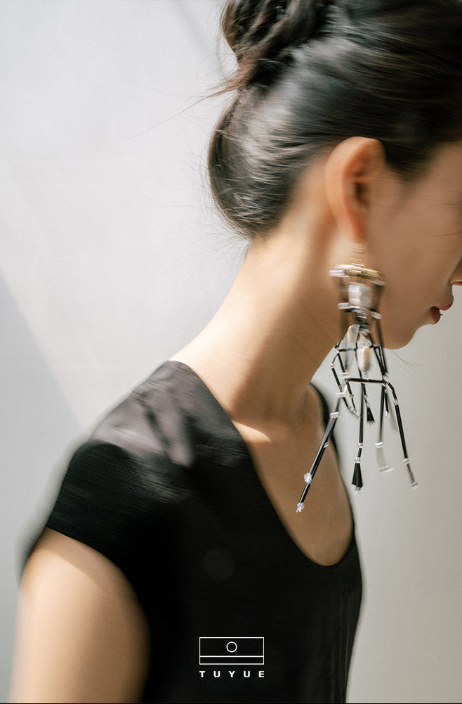 TUYUE sense swaying beaded handmade earrings - LEGEND.