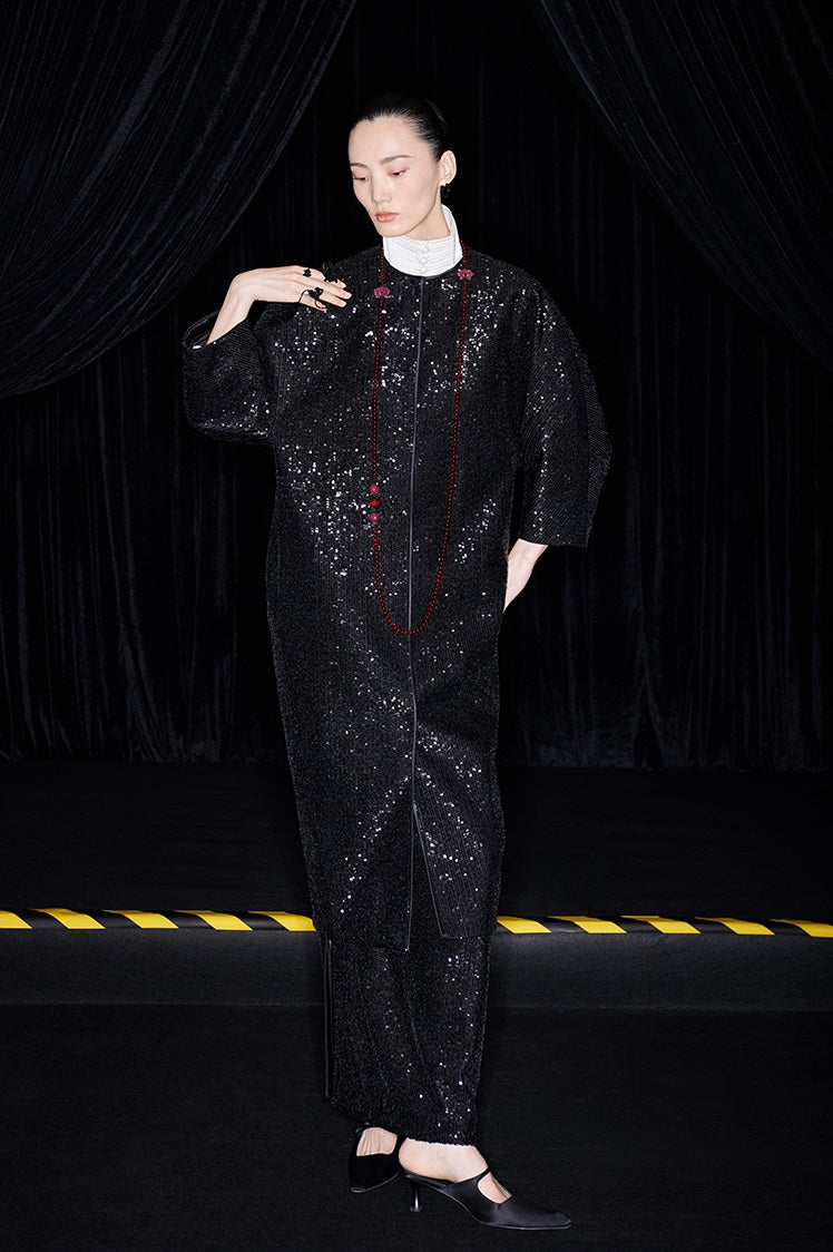 M essential Mackay designer silhouette three-quarter sleeve cardigan - AUGUST.