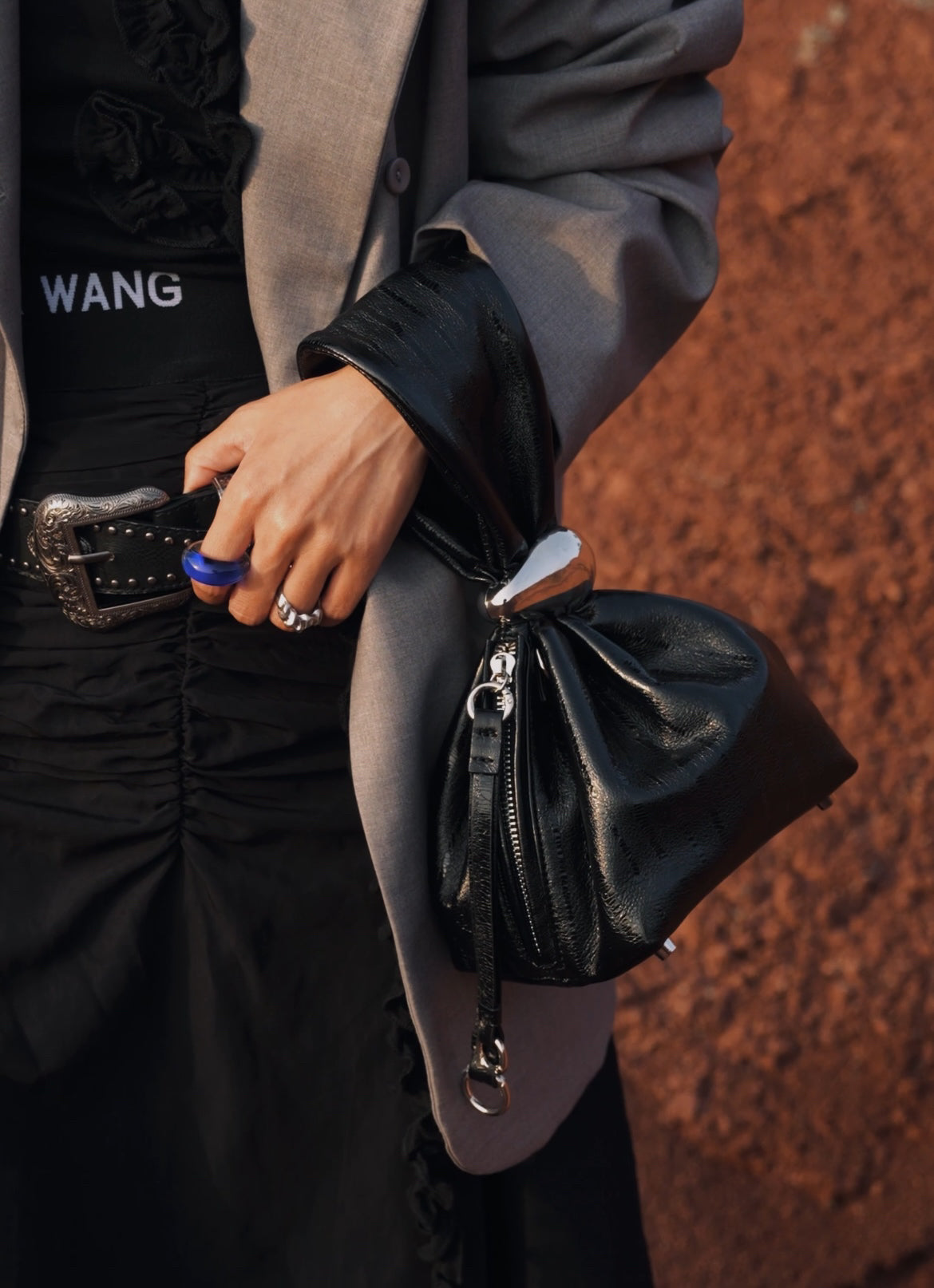 IUBALLET Timeless Triangle Leather Bag - LUCKY.