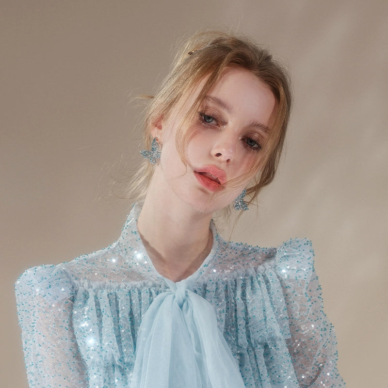 Wardrobes by Chen Light Luxury Sparkling Diamond Butterfly Stud Earrings- Trace