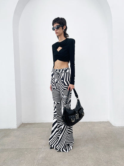 ANNAKIKI black and white contrasting special-shaped striped bootcut trousers for women-HIRANO