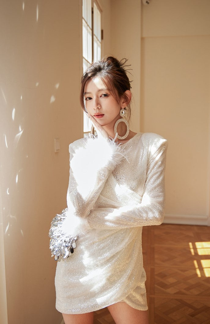 DOLLY Elegant White Crew Neck Long Sleeve Short Sequin Sexy Birthday Dress-LAYLA