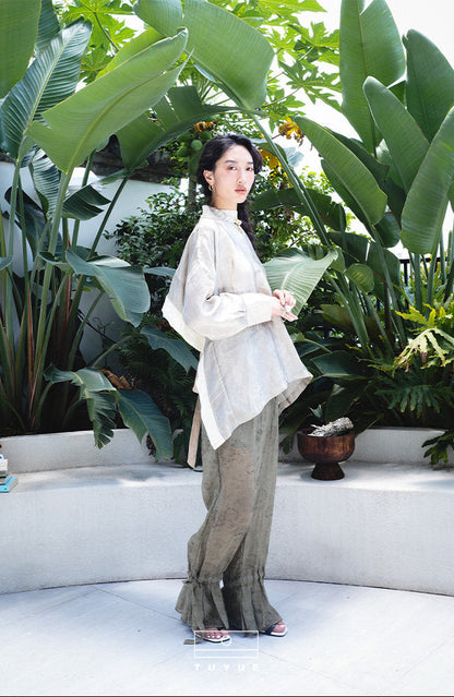 TUYUE  Grey Crew Neck Back Lace-up Long-Sleeved Top - SNOW.