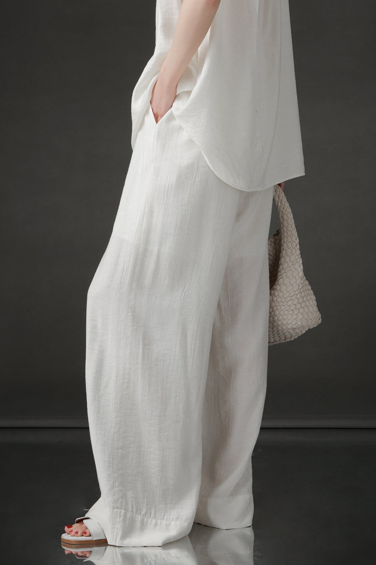 PIAOIN texture linen silk stand up collar sleeveless t-shirt - MADEI