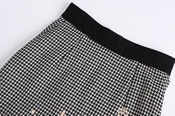 Le Palais Vintage Original Irregular Long Woolen Houndstooth Skirt - Mma.