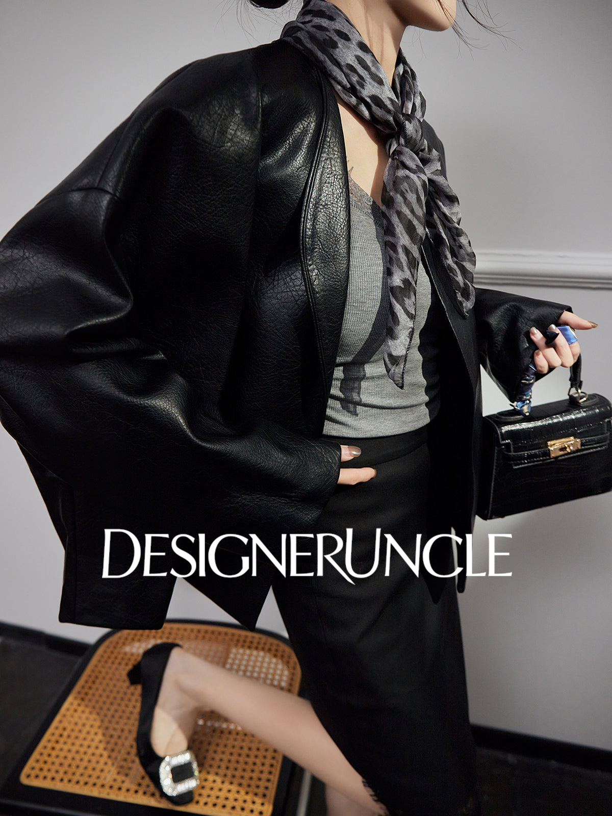 DGU High-end black leather silhouette niche sense commuting high-end style dress - Claude.
