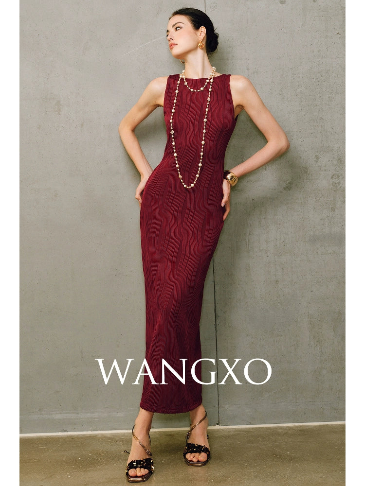 WANGXO | Textured 4D Stretch Knit Water Wave Weave Boat Neck Slim Fit Sleeveless Dress with Sculpted Flow -RÉMI