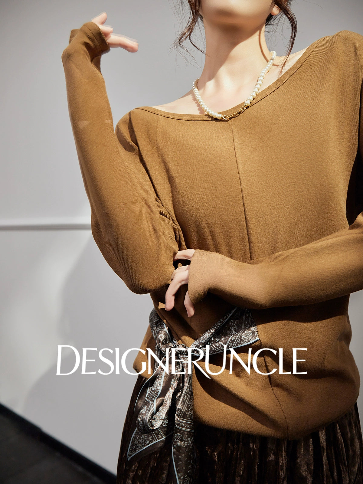 DGU "Mu Brown" brown knitted sweater loose and versatile retro slimming top - David.