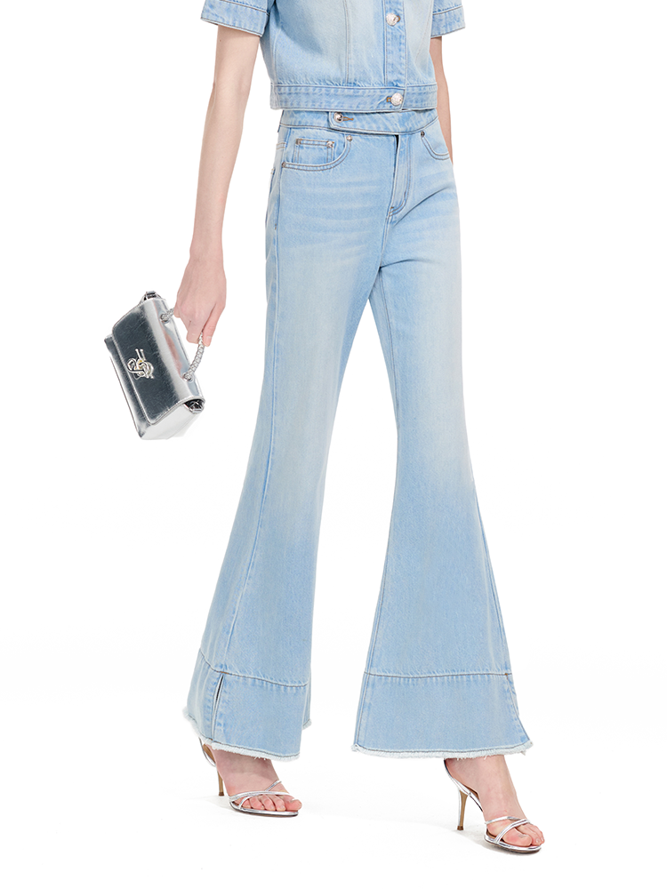 YES BY YESIR | Ye Qians Raw-Slit Bell Bottom Jeans with Sculpted Retro Flair-ARSENIA.
