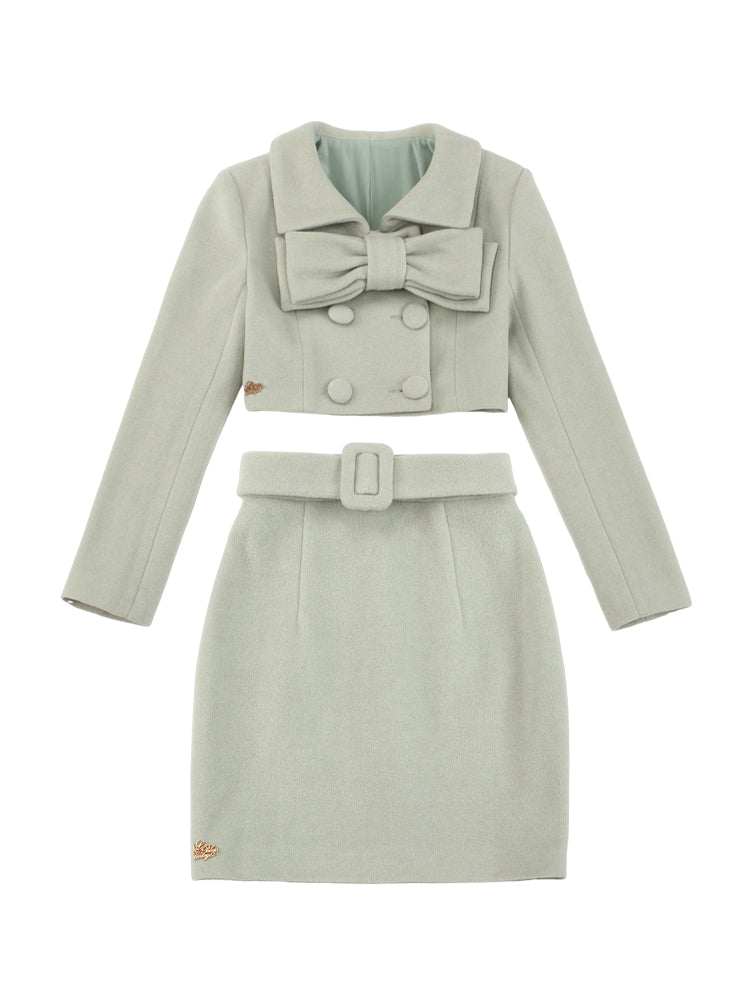 Le Palais Vintage Elegant cropped jacket with large lapel + high-waisted corporate hip suit skirt-Merritt.