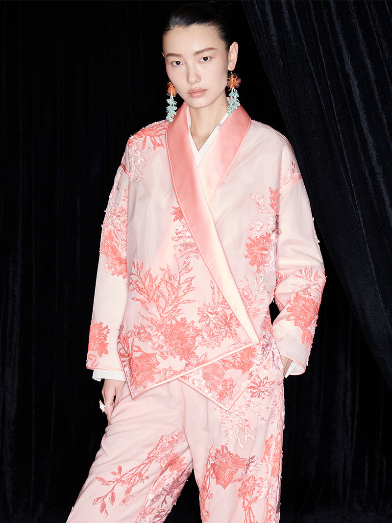 M essential Mackay designer brand falling flower embroidered fabric layered loose robe - BEAST.