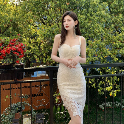 DOLLY Luxury Yellow V-Neck Sleeveless Slim Fit Lace Suspender Dress-TANYA