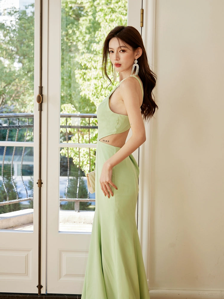 DOLLY Elegant Light Green Sleeveless Halter Neck Backless Long Cocktail Dress-OPRAH