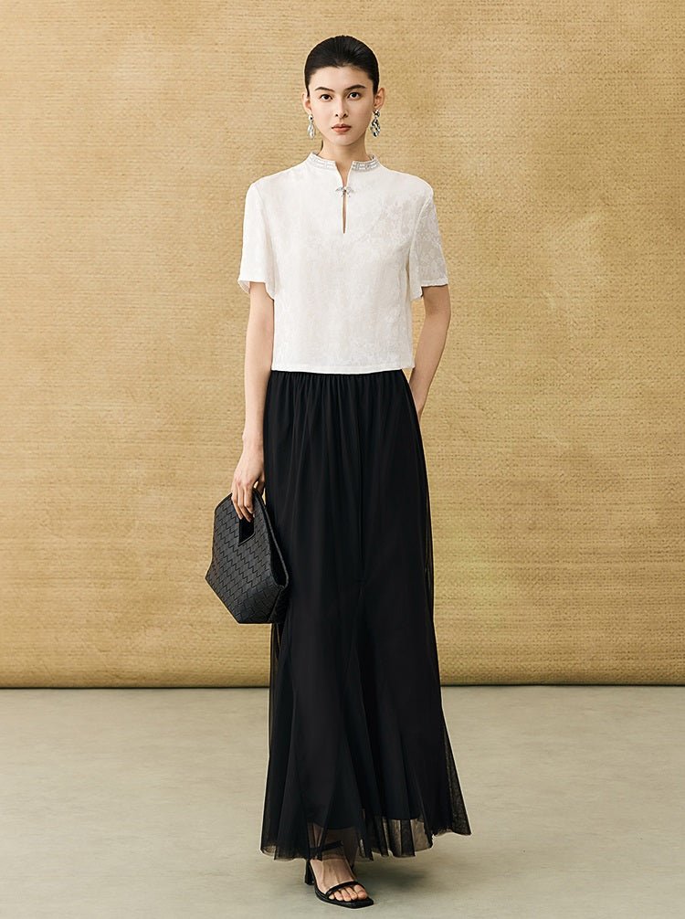 HECO Chinese Flower Embossed Disc Buckle Short Sleeve T-Shirt - BOND.