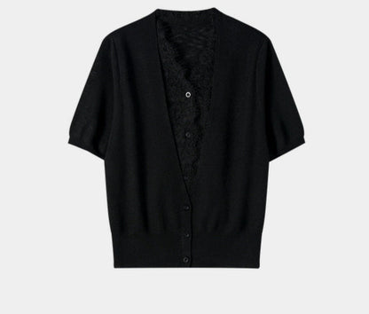 SUSHE LACE STITCHING V-NECK FIVE-QUARTER SLEEVES TWO-PIECE KNITTED TOP-EVA