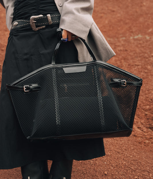 IUBALLET Hepburn Tote Large Black Bag - BUMBLE.