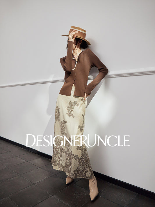 DGU "Mo Man" khaki green autumn new retro print high-waisted design skirt - MANE.