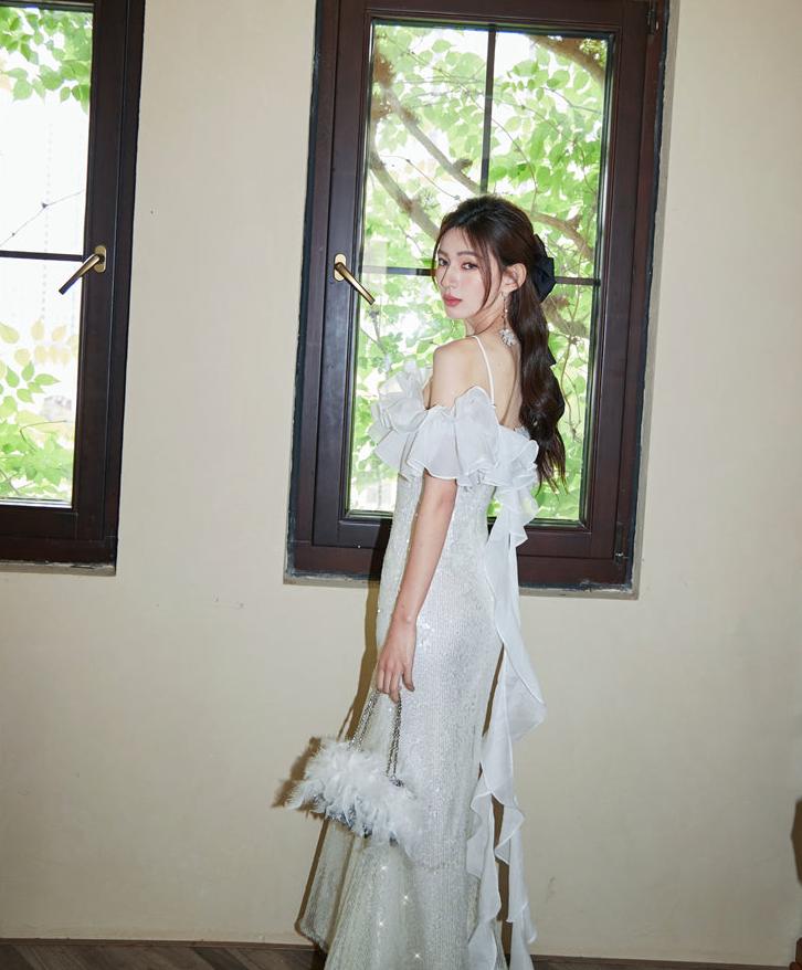 DOLLY Elegant White Off Shoulder Sequin Ruffled Tube Top Banquet Dress-ALICIA