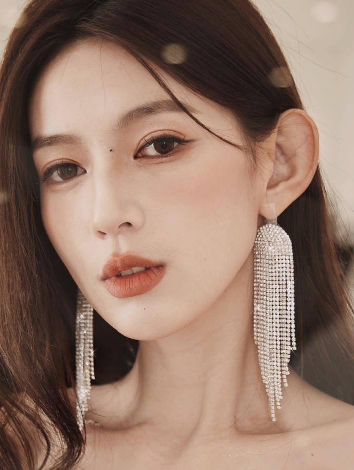 DOLLY Luxury Diamond Rhinestone Stud Chic Tassel Earrings-BABARA