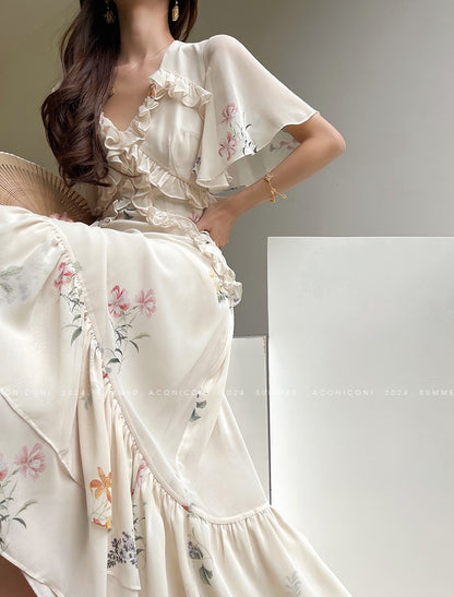 Aconiconi Luxury French Floral Print Slim Fit Hip Hug Dinner Dress- Primrose Whisper