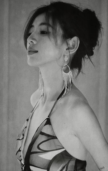 DOLLY High End Rhinestone Tassel Clip Earring-ARIA