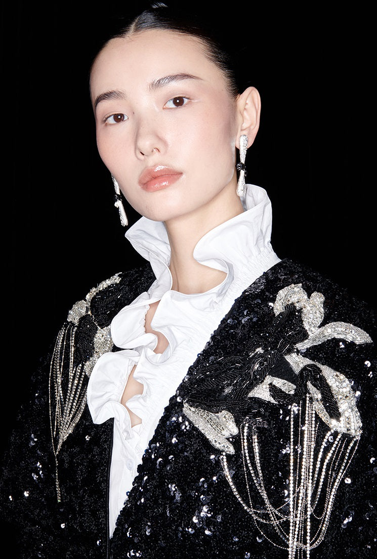 M essential Mackay designer three-dimensional silver orchid catenary beaded jacket - tems.