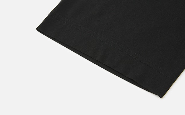 ZHUCHONGYUN black minimalist crew neck loose mid-sleeve top-IEJI.