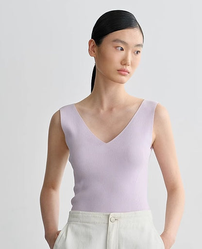 COMME MOI  Summer Acetate V-Neck Tight Knit Vest - AURORA.