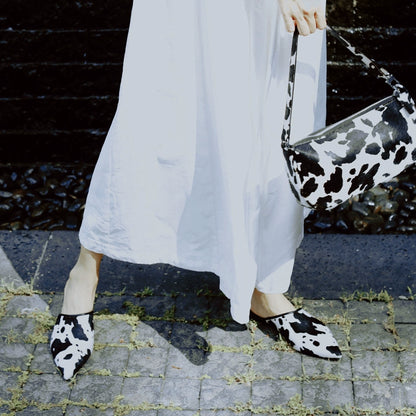 B-FEI Cow print flat sandals-MUNCH.
