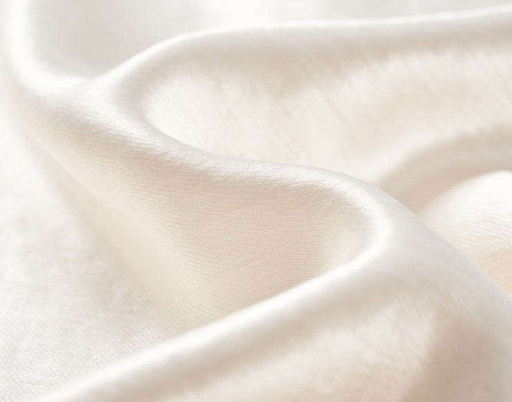 COMME MOI Lu Yan Designer Women's Full Acetate Texture Fashion V-Neck Sling - JAMES.