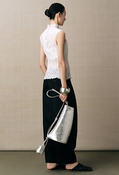 ZHUCHONGYUN white sleeveless turtleneck light and wrinkled top--MEIKO.