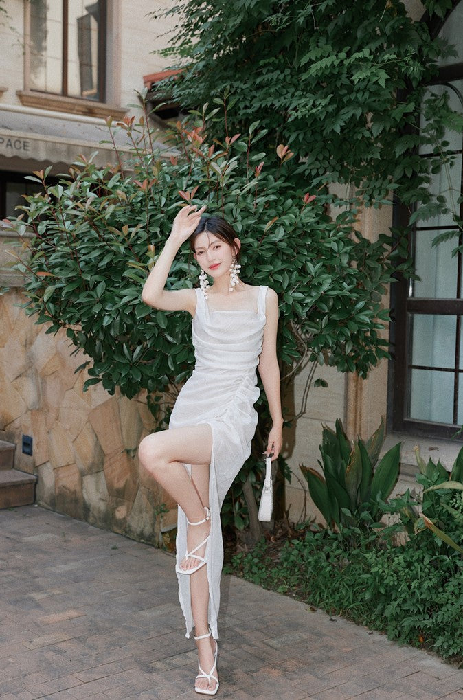 DOLLY High End White Retro Style Sleeveless Long Pleated Slit Cocktail Dress-SARAI