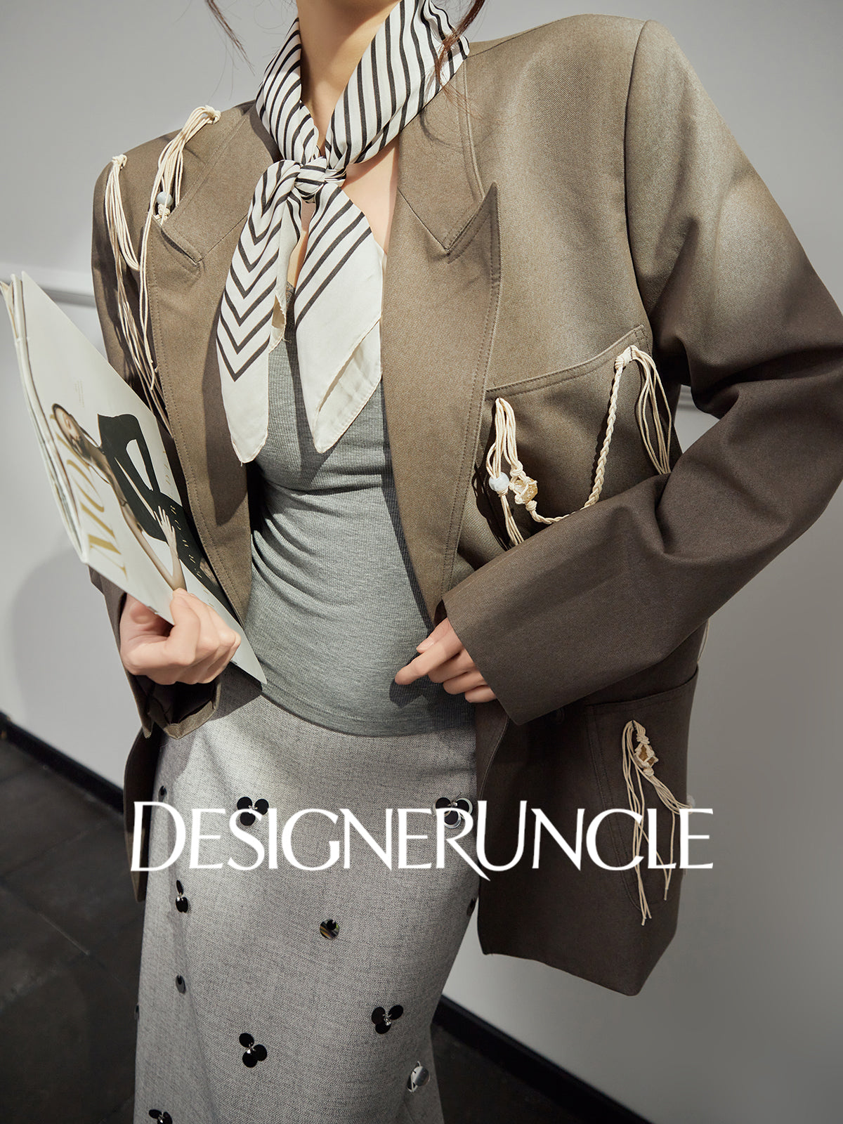 DGU "Sugu" khaki short jacket new commuter versatile small fragrant blazer - Felix.
