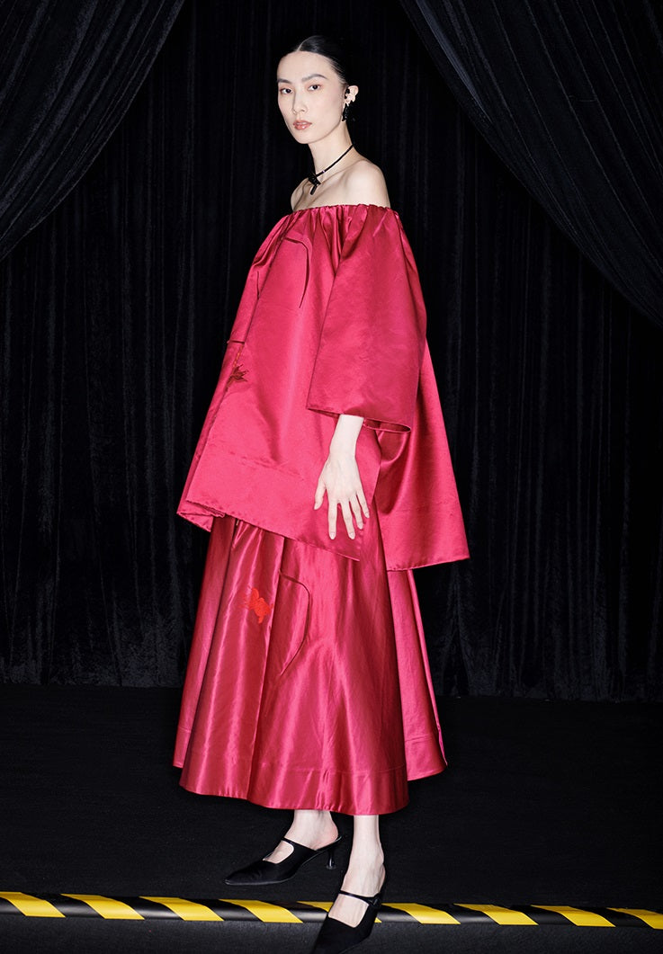 M essential Mackay designer red goldfish bead off shoulder top pleated skirt set- plum.