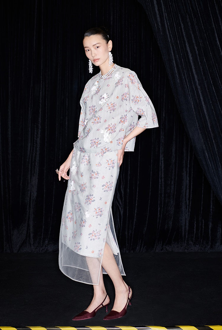 M essential Ma Kay designer Jinghe printed fabric floral nail beads top - JULY.