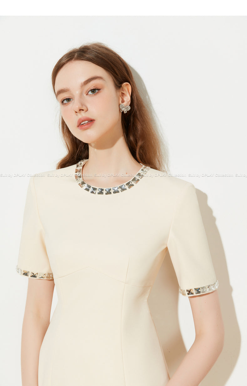 Light luxury hand-stitched square necklin cream short dress - Tilva