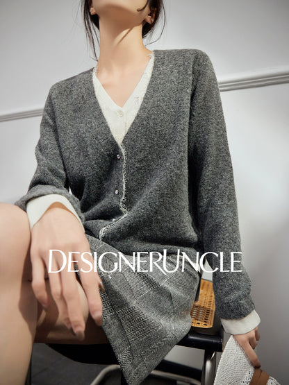 DGU| Gray sweater light luxury niche design V-neck fashion design knitted top - Roberta.
