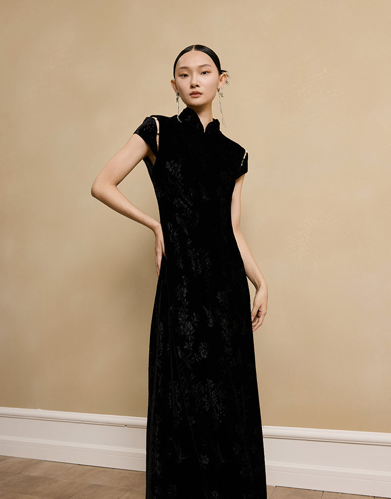 HECO Velvet Embossed Red Black Long Dress Women's- EXPECT.