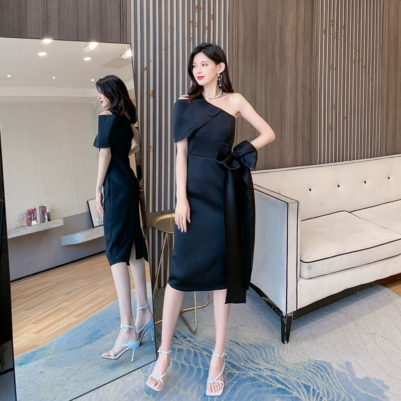 DOLLY Elegant French Style Slant Collar Sleeveless High Waist Midi Dress-QUINNE