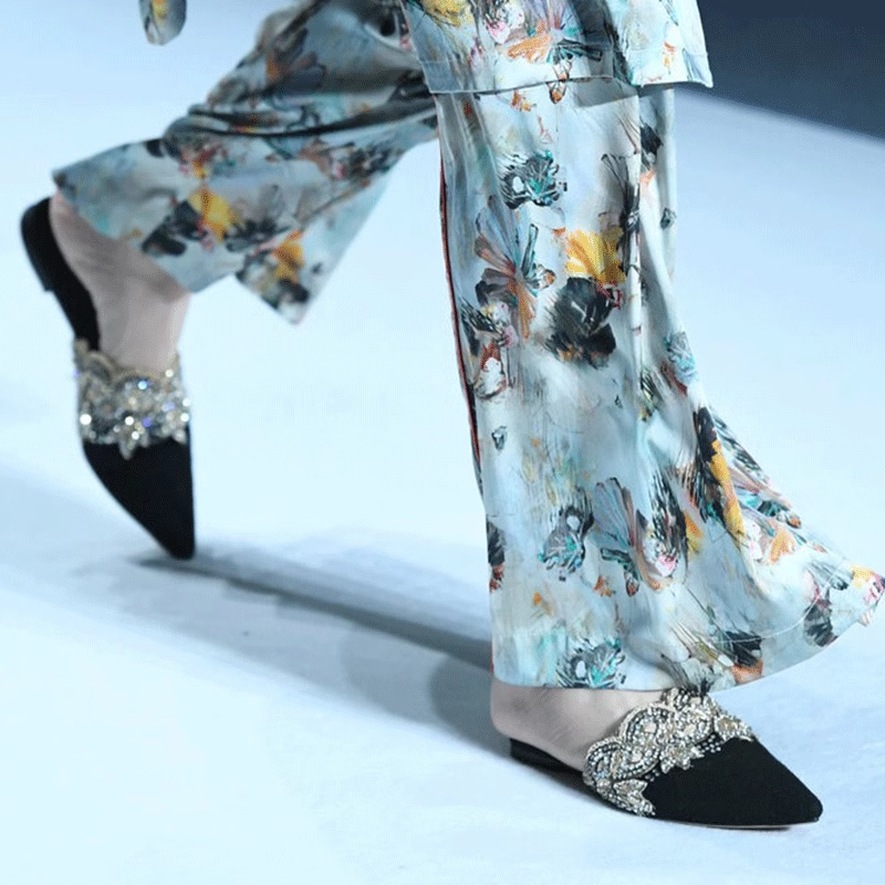 B-FEI Tone Embroidered Everest summer toe slippers-PINNO.