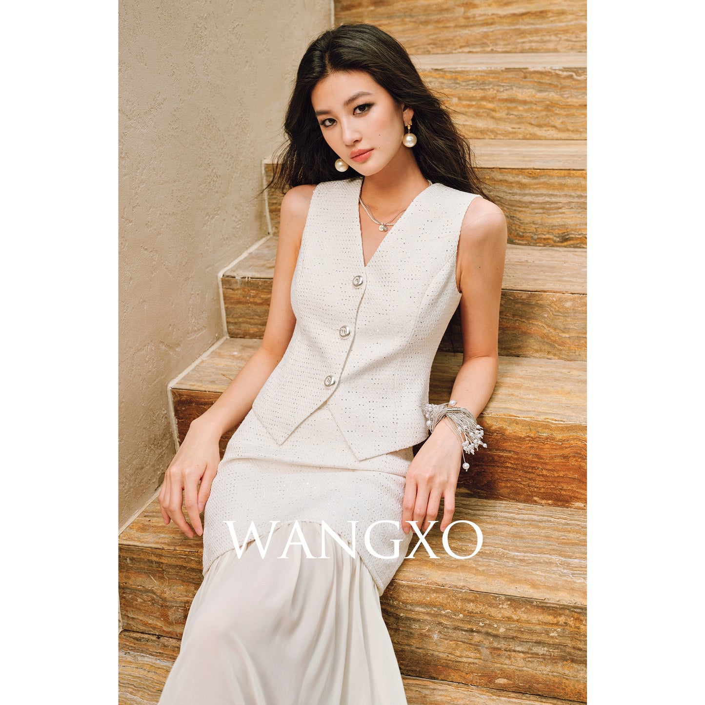 WANGXO |Light Georgette V-Neck Vest & Flowing  Skirt Suit Set-RINA