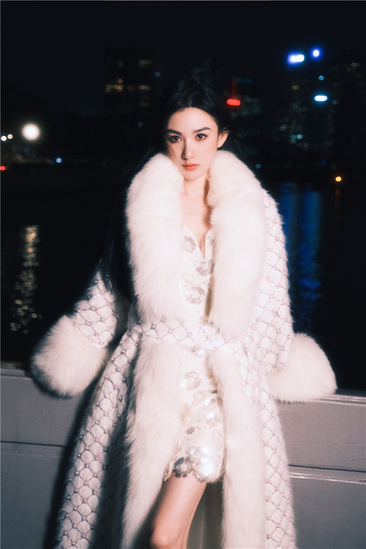 Wardrobes by Chen Elegant White Long Sleeve  Autumn Coat-Bala