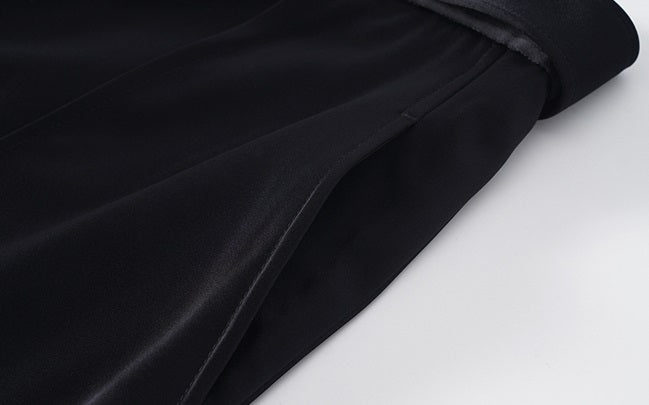 ZHUCHONGYUN Black Fashion Simple Pleated Design Loose Adjustable Short Pants-MITSUKI.