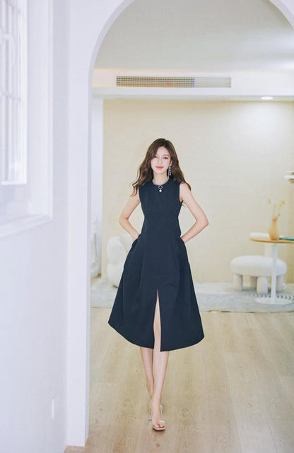 DOLLY Black Retro Style Crew Neck Sleeveless Slim Fit Midi Slit Office Dress-SIOBHAN